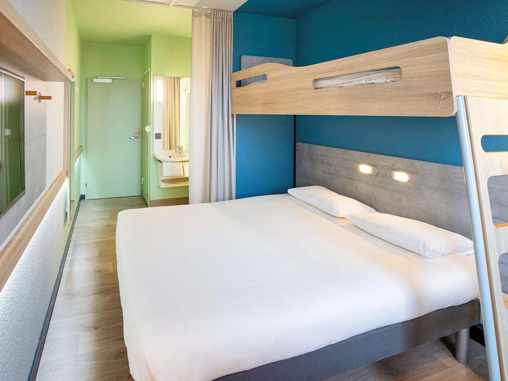Ibis Budget Genève Aéroport *